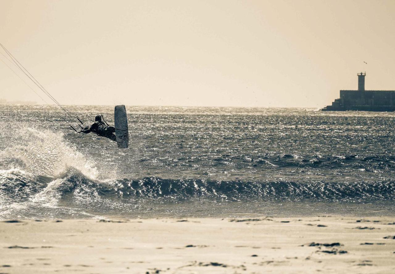 Hotel Surfivor Surf Camp Esmoriz Exterior foto